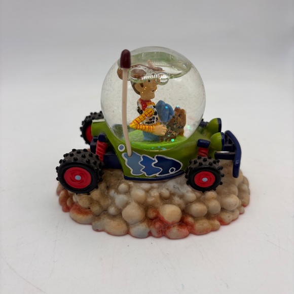 Disney Toy Story Woody Toy RC Car Mini Water Snow Globe - Picture 7 of 12